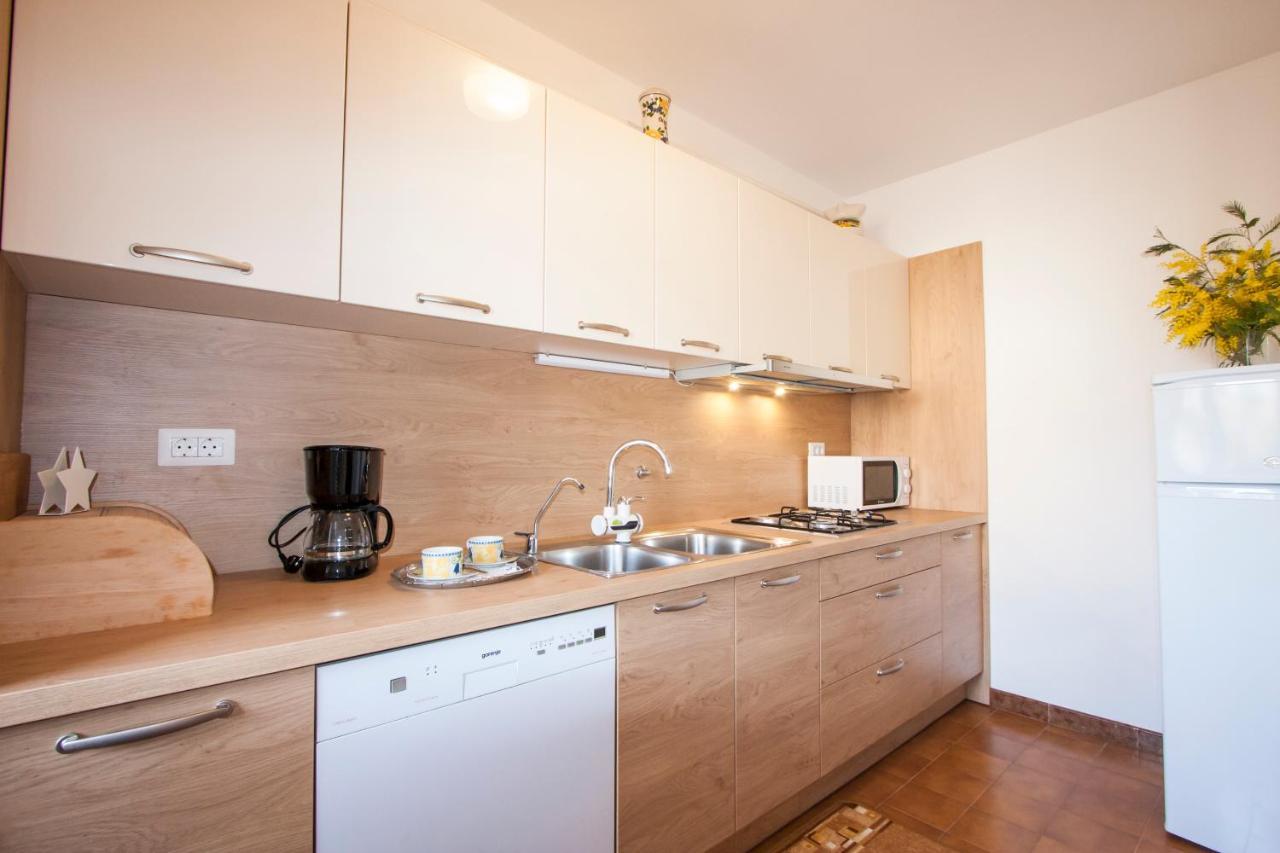 Apartment Nola By Rent Istria Poreč Dış mekan fotoğraf
